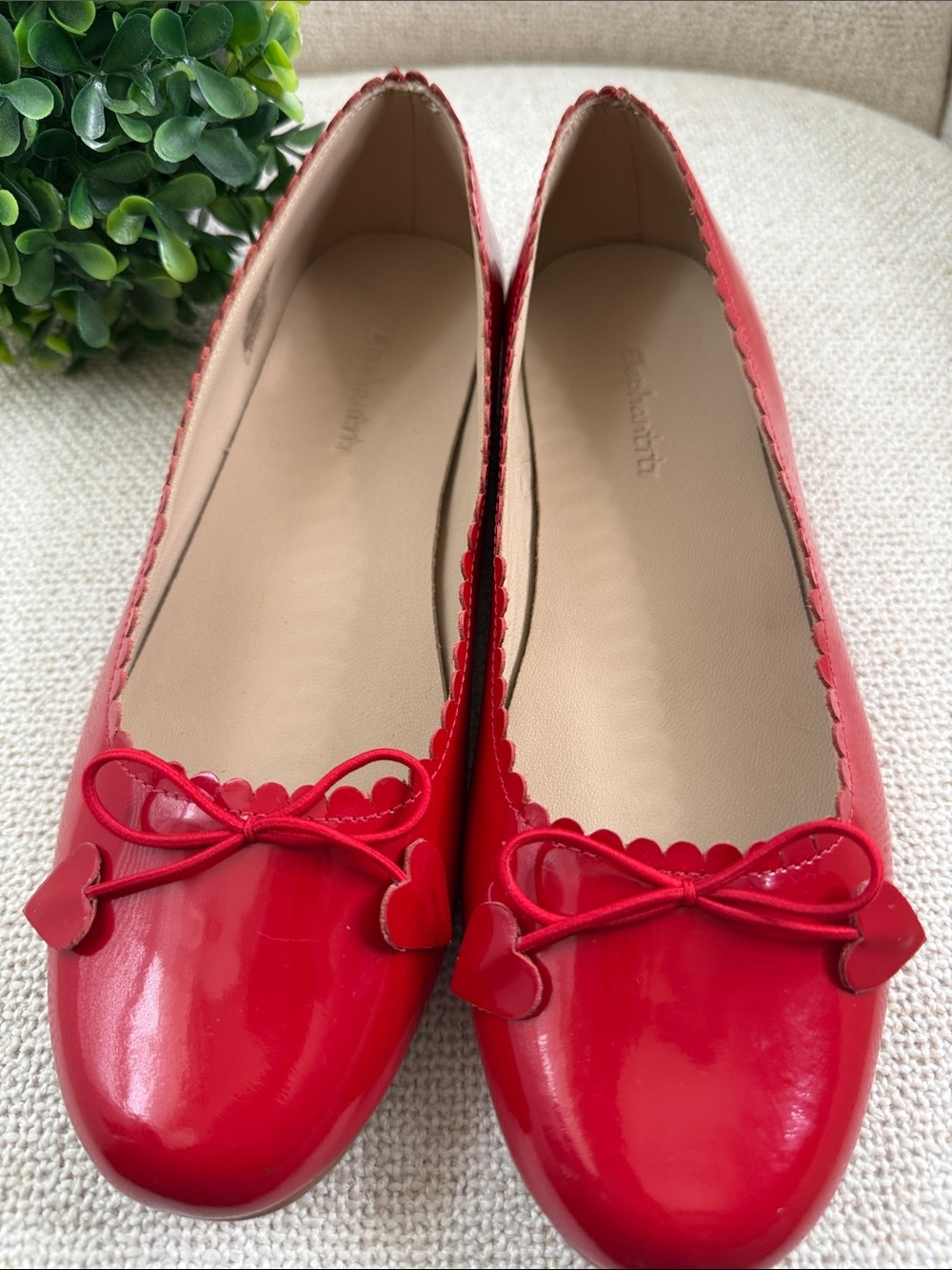 Elephantito Red Heart-Trim Patent Leather Ballet Flats Big girl size 5